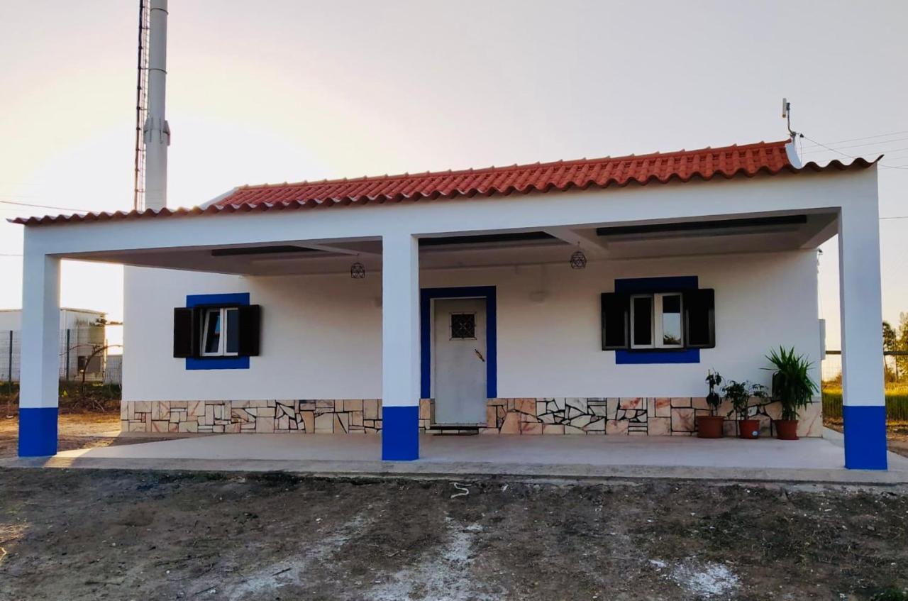 Cozy Farm House In The Countryside Villa Monte Das Figueiras de Lavre Luaran gambar